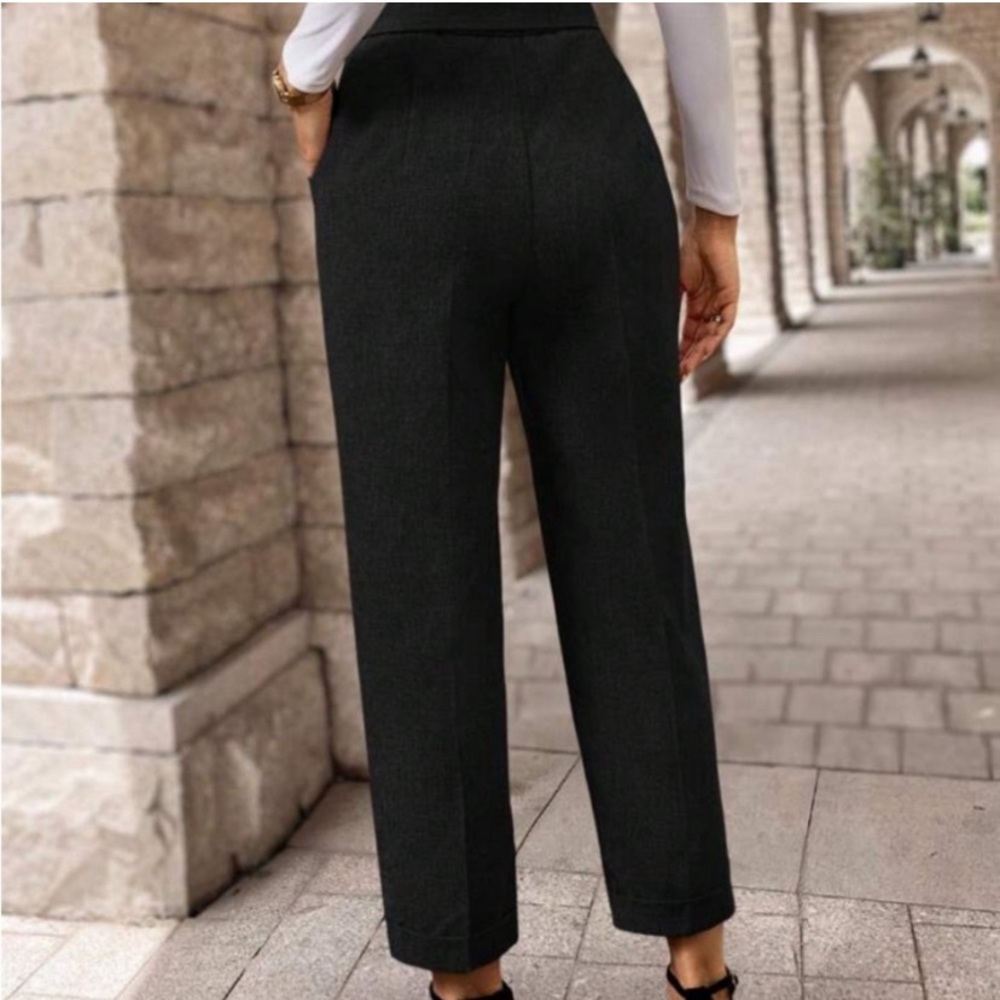 SHEIN Black Tie-Waist Women’s Trousers – High Waist, Relaxed Fit (Size M) - Picture 6 of 8